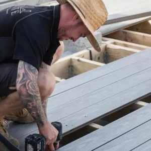 How to Choose the Right Composite Decking Installer